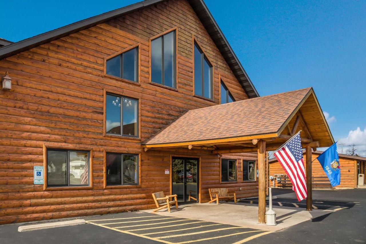 Econo Lodge Rice Lake Exterior photo
